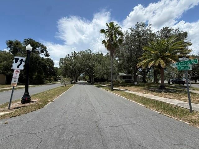 For Sale: $259,950 (3 beds, 1 baths, 998 Square Feet)