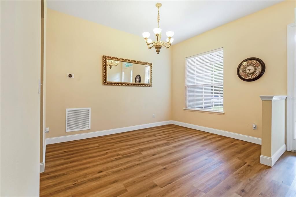 For Sale: $574,900 (3 beds, 2 baths, 2025 Square Feet)
