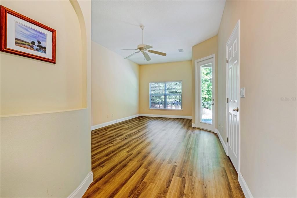 For Sale: $574,900 (3 beds, 2 baths, 2025 Square Feet)