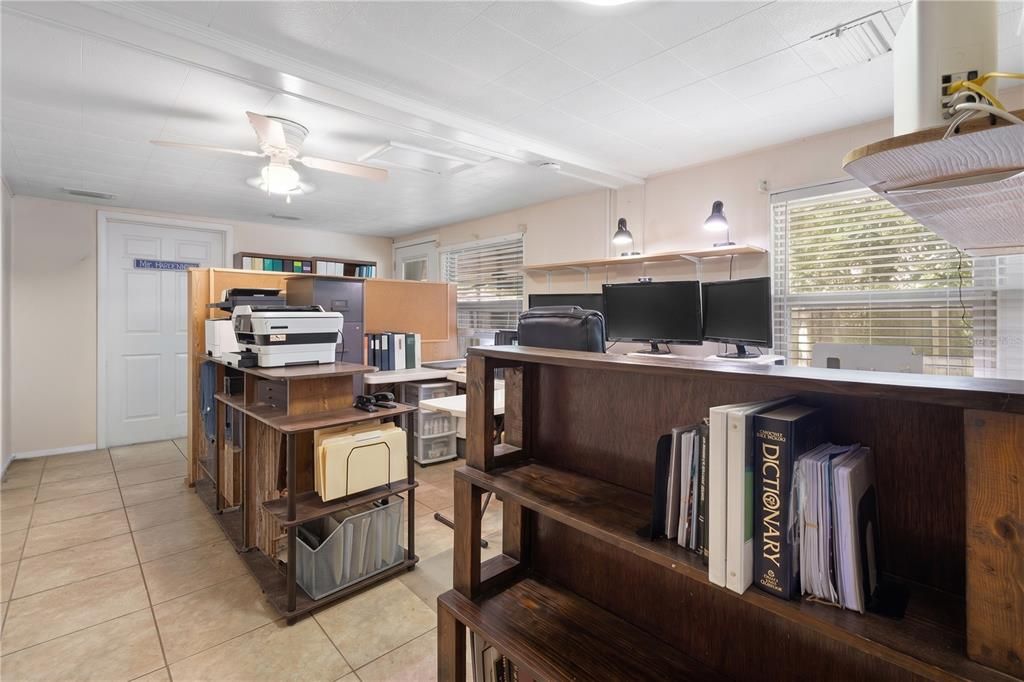 For Sale: $169,999 (2 beds, 2 baths, 1788 Square Feet)