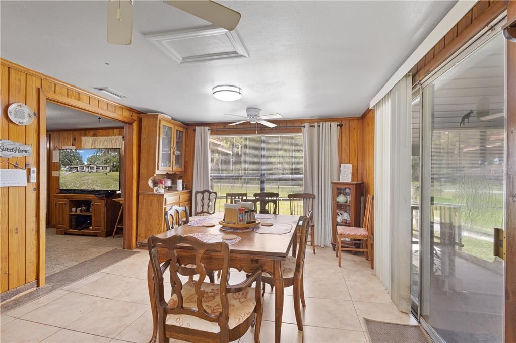 For Sale: $169,999 (2 beds, 2 baths, 1788 Square Feet)