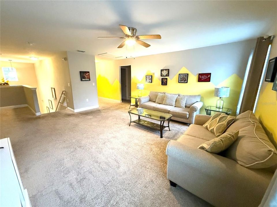 For Sale: $509,000 (6 beds, 4 baths, 3052 Square Feet)