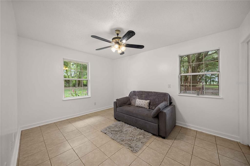 For Sale: $750,000 (3 beds, 2 baths, 1928 Square Feet)
