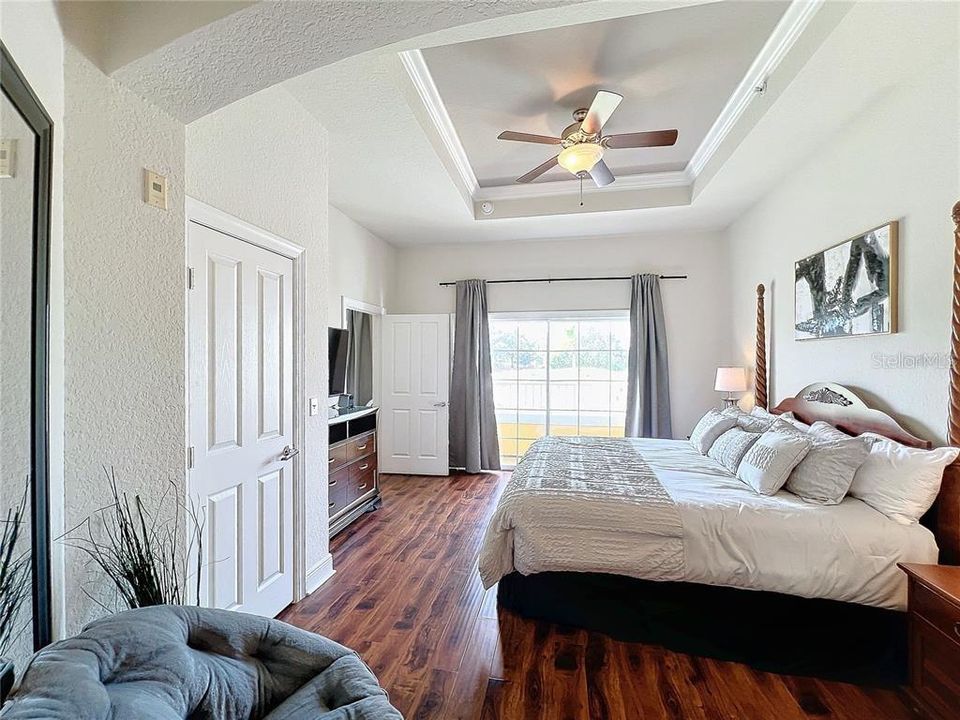 For Rent: $2,700 (3 beds, 3 baths, 2124 Square Feet)