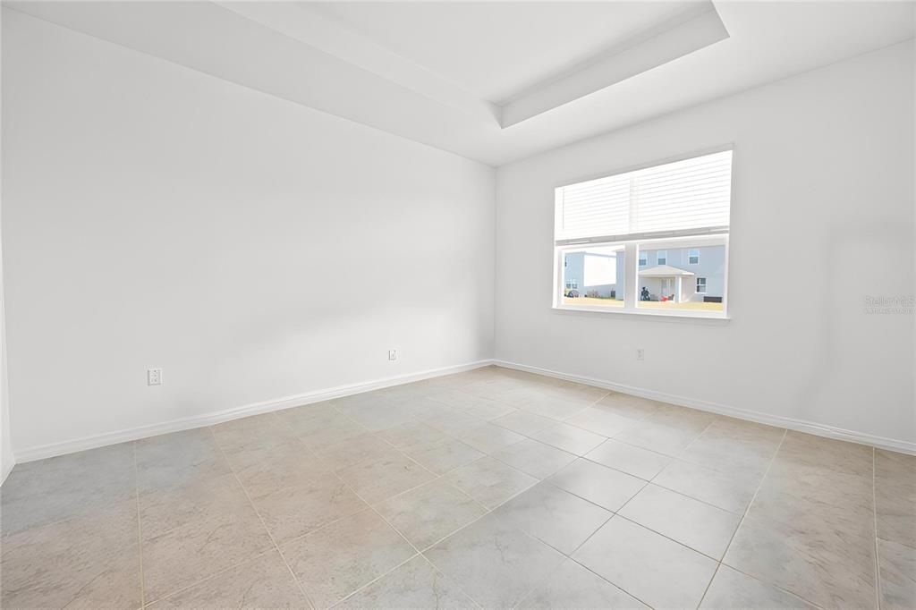 For Rent: $2,200 (3 beds, 2 baths, 1594 Square Feet)