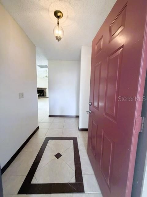 En Venta: $280,000 (2 camas, 2 baños, 1008 Pies cuadrados)