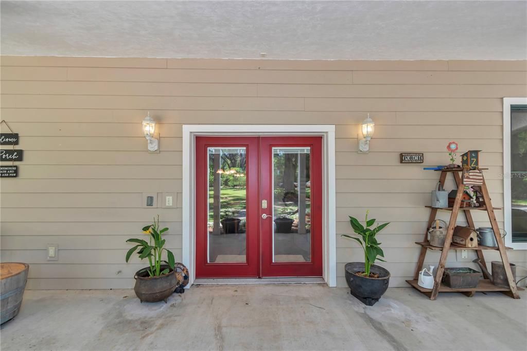 En Venta: $599,000 (3 camas, 2 baños, 2263 Pies cuadrados)