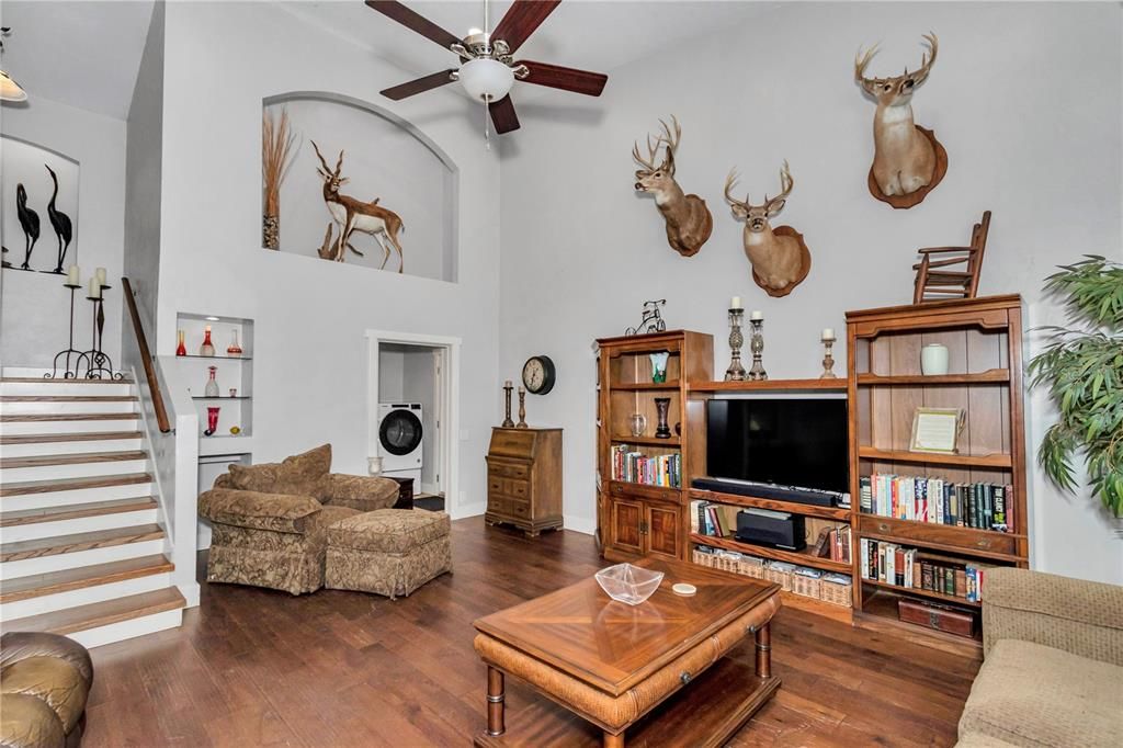 En Venta: $599,000 (3 camas, 2 baños, 2263 Pies cuadrados)