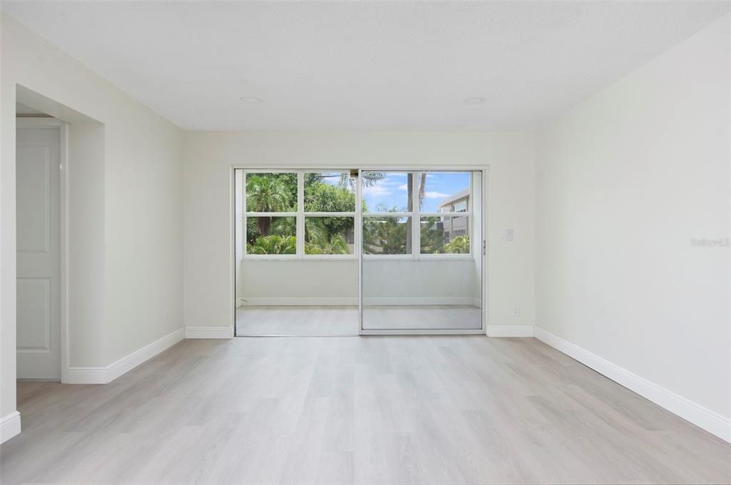 En Venta: $127,000 (1 camas, 1 baños, 869 Pies cuadrados)