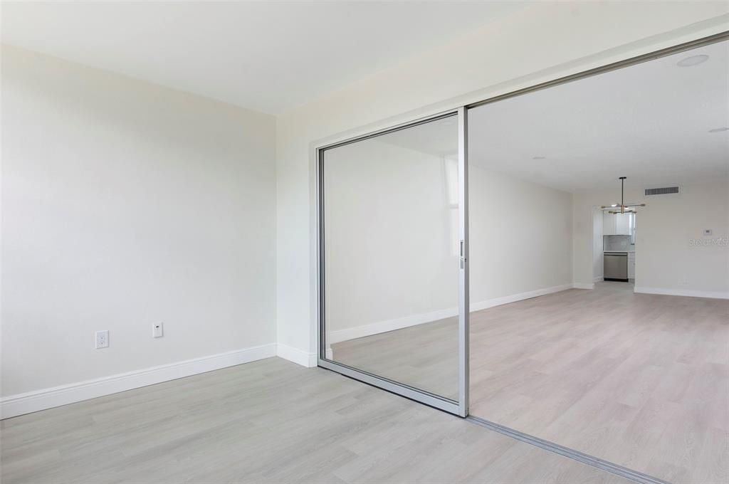 En Venta: $127,000 (1 camas, 1 baños, 869 Pies cuadrados)
