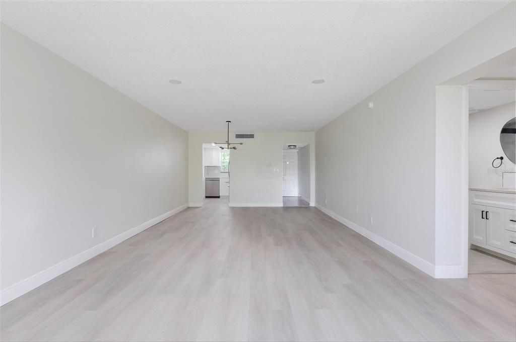 En Venta: $127,000 (1 camas, 1 baños, 869 Pies cuadrados)