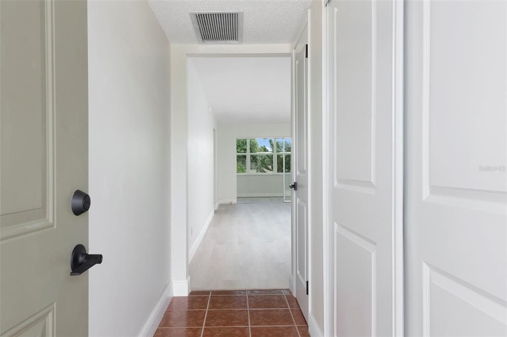 En Venta: $127,000 (1 camas, 1 baños, 869 Pies cuadrados)