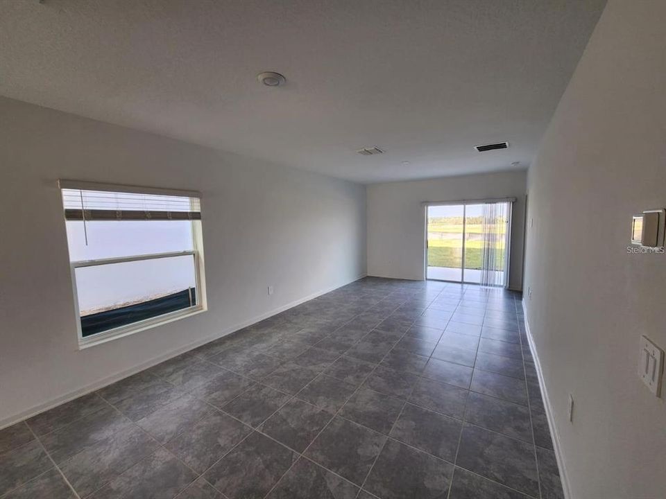 В аренду: $2,250 (3 спален, 2 ванн, 1444 Квадратных фут)