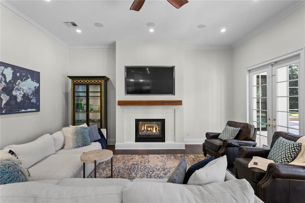 For Sale: $2,795,000 (4 beds, 5 baths, 4792 Square Feet)