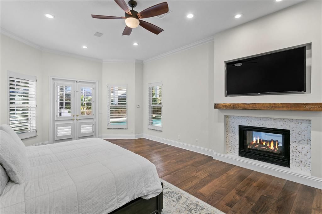 For Sale: $2,795,000 (4 beds, 5 baths, 4792 Square Feet)