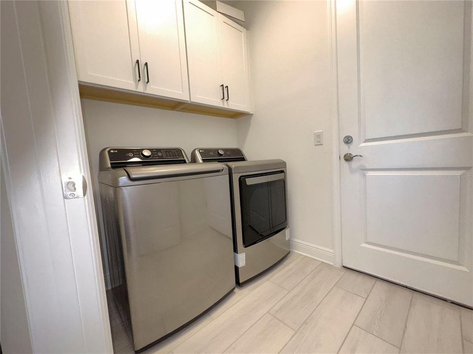 В аренду: $3,250 (3 спален, 2 ванн, 1452 Квадратных фут)