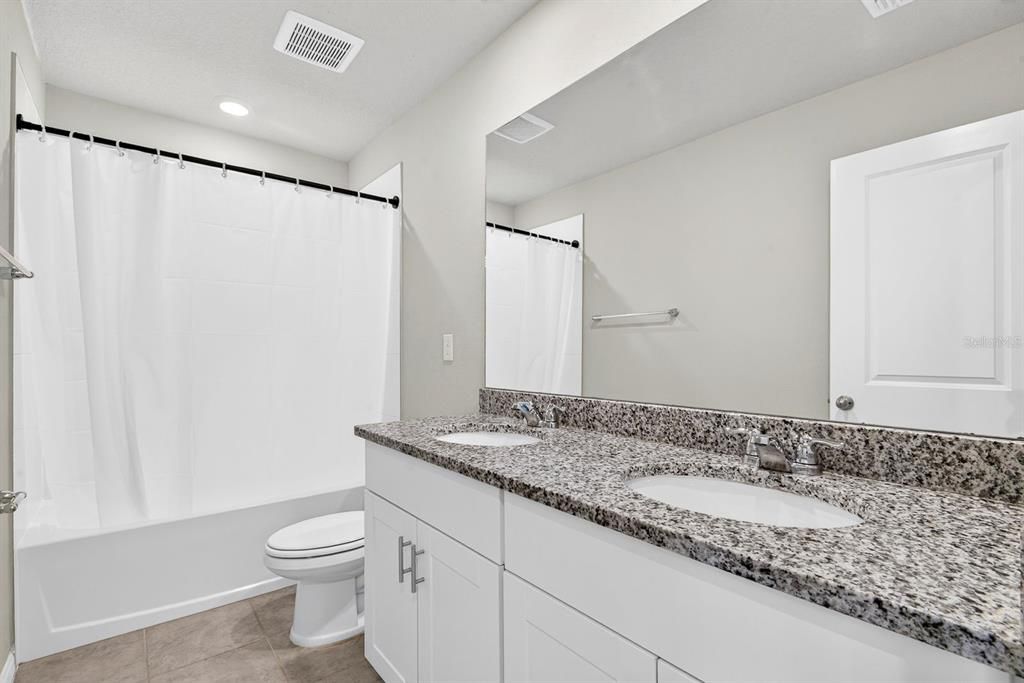 For Sale: $395,000 (4 beds, 2 baths, 2339 Square Feet)