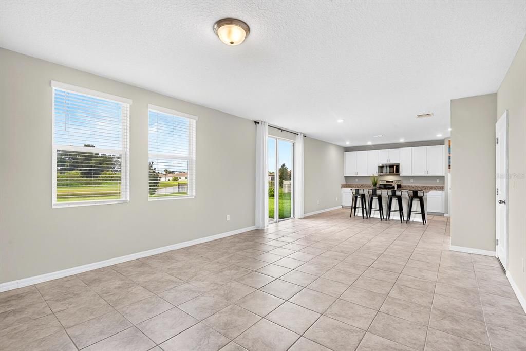 For Sale: $395,000 (4 beds, 2 baths, 2339 Square Feet)