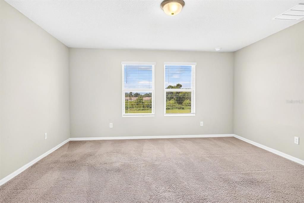 For Sale: $395,000 (4 beds, 2 baths, 2339 Square Feet)