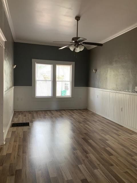 For Sale: $439,000 (5 beds, 0 baths, 1960 Square Feet)
