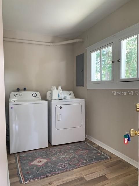 For Sale: $439,000 (5 beds, 0 baths, 1960 Square Feet)