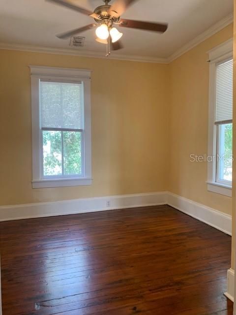 For Sale: $439,000 (5 beds, 0 baths, 1960 Square Feet)