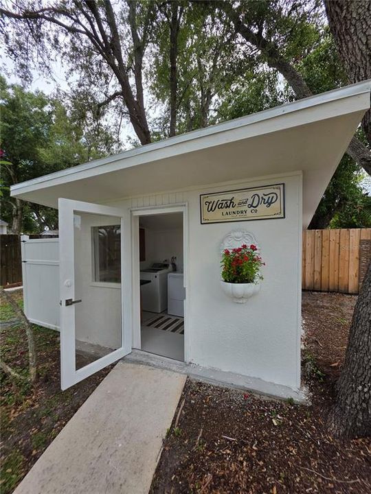 En Venta: $399,000 (3 camas, 2 baños, 1101 Pies cuadrados)