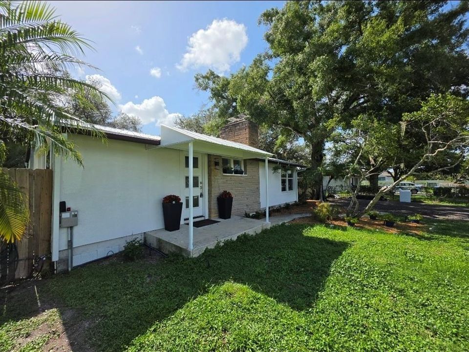 En Venta: $399,000 (3 camas, 2 baños, 1101 Pies cuadrados)