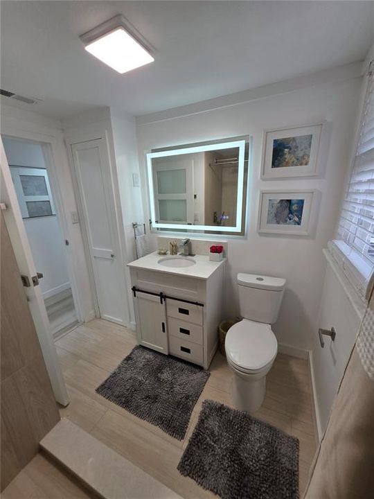 En Venta: $399,000 (3 camas, 2 baños, 1101 Pies cuadrados)