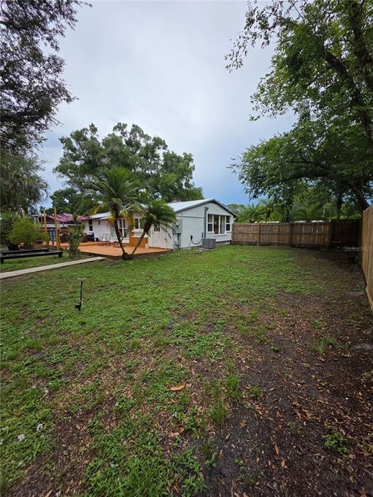 En Venta: $399,000 (3 camas, 2 baños, 1101 Pies cuadrados)