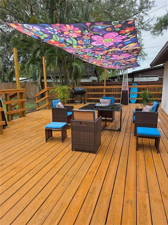 En Venta: $399,000 (3 camas, 2 baños, 1101 Pies cuadrados)