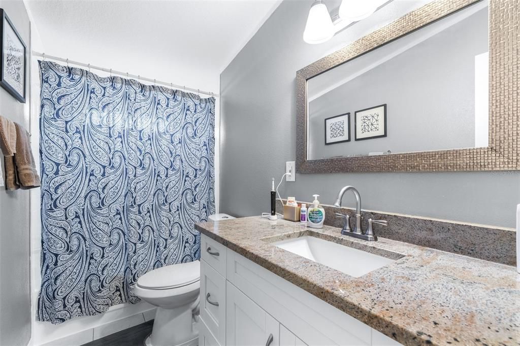 For Sale: $191,000 (3 beds, 2 baths, 1170 Square Feet)