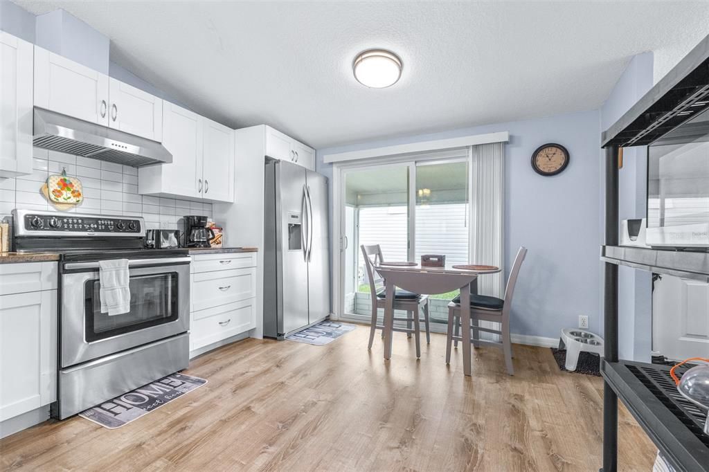 For Sale: $191,000 (3 beds, 2 baths, 1170 Square Feet)