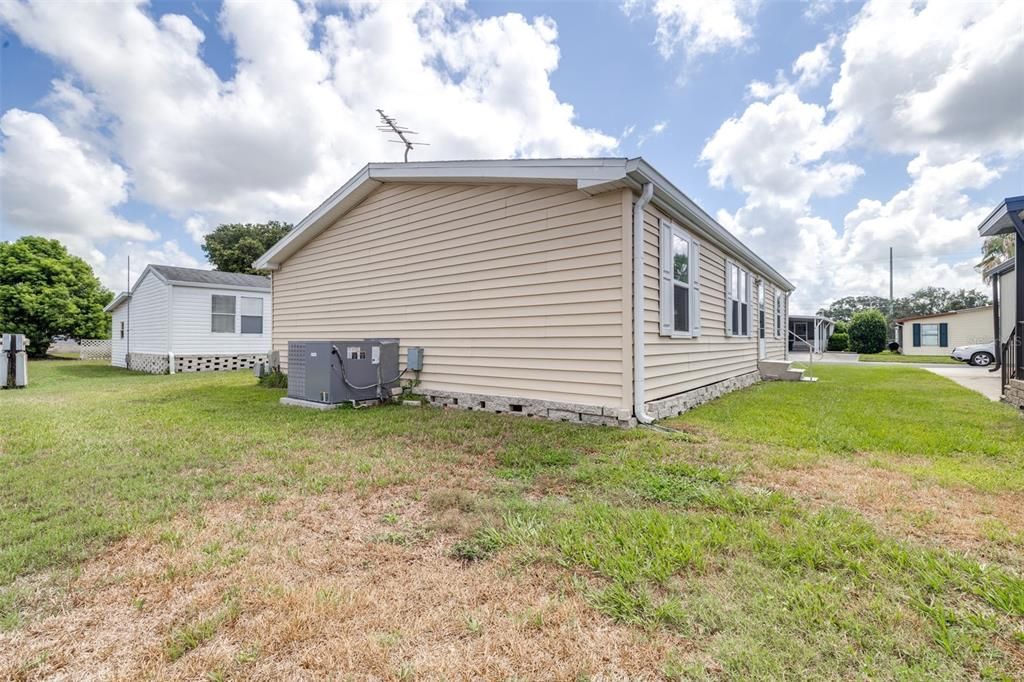 For Sale: $191,000 (3 beds, 2 baths, 1170 Square Feet)