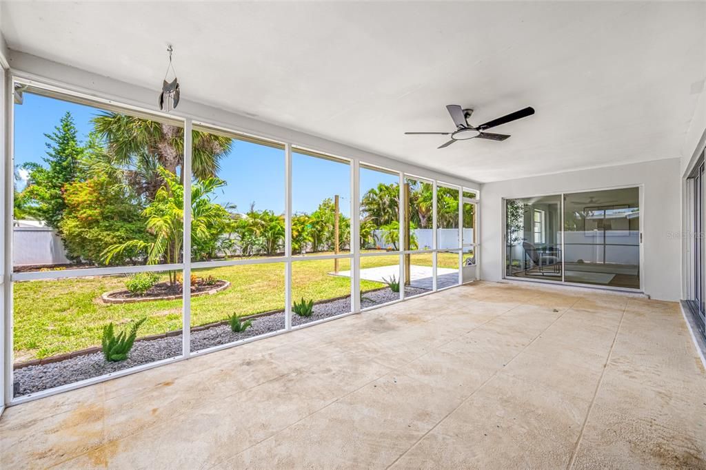 En Venta: $579,900 (3 camas, 2 baños, 1560 Pies cuadrados)