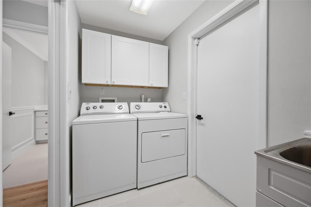 En Venta: $579,900 (3 camas, 2 baños, 1560 Pies cuadrados)