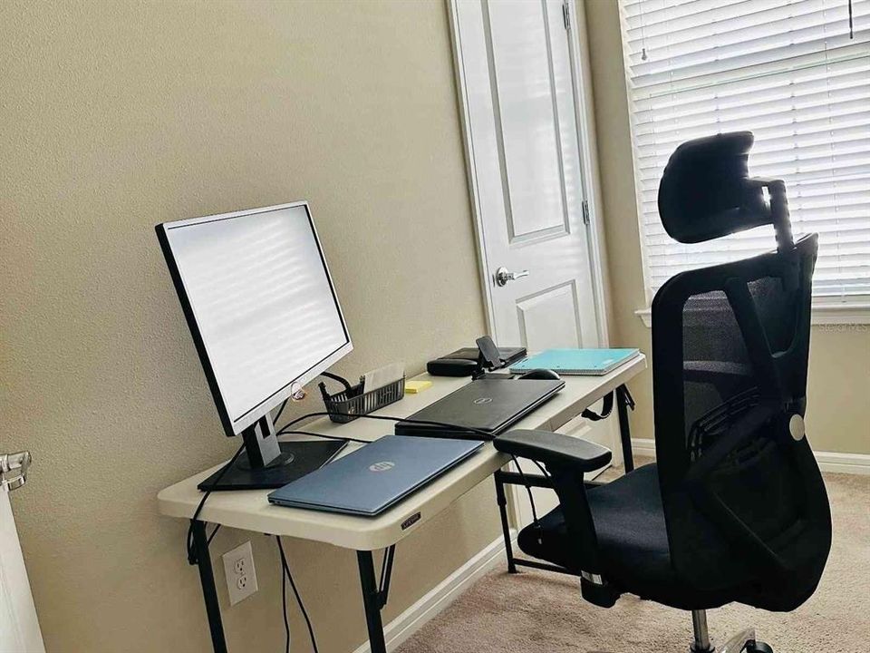 En Venta: $297,000 (3 camas, 2 baños, 1260 Pies cuadrados)