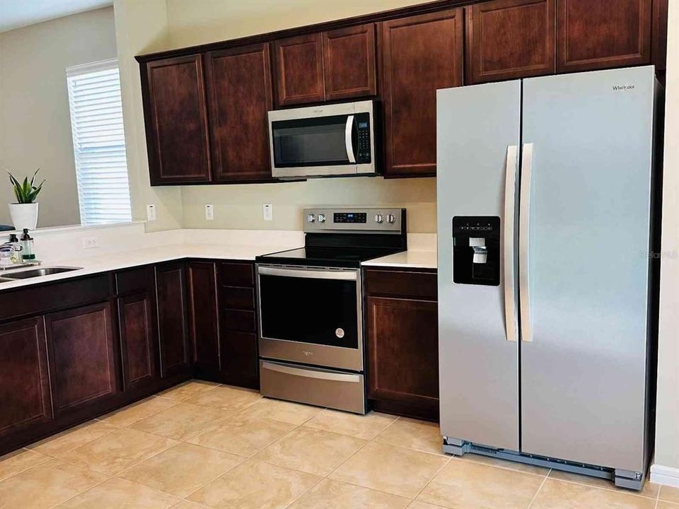 En Venta: $297,000 (3 camas, 2 baños, 1260 Pies cuadrados)