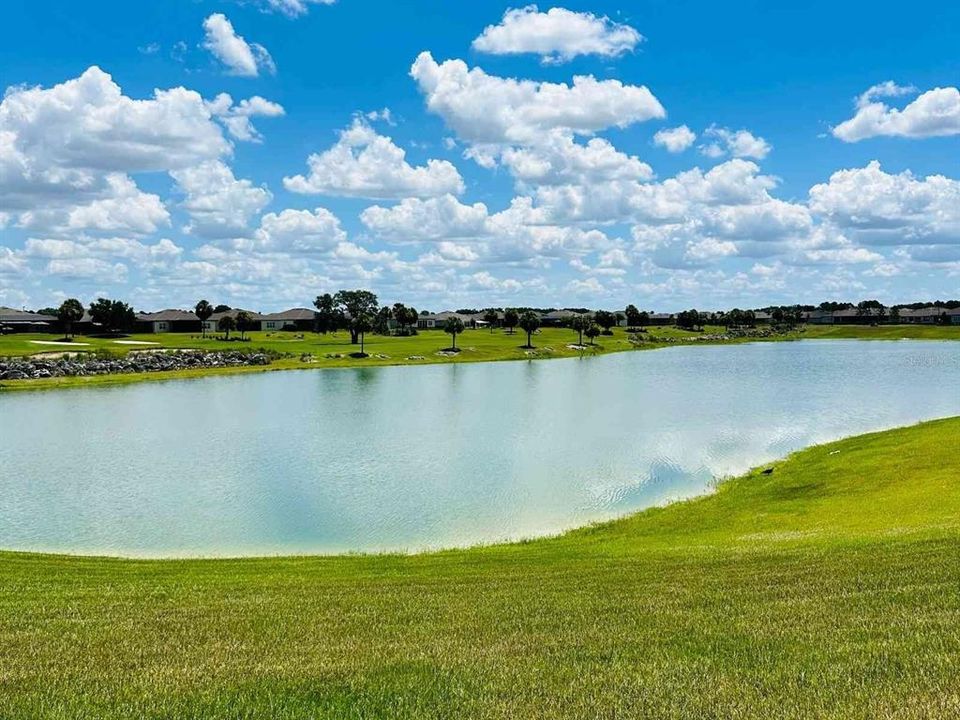 En Venta: $297,000 (3 camas, 2 baños, 1260 Pies cuadrados)