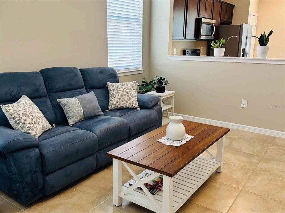 En Venta: $297,000 (3 camas, 2 baños, 1260 Pies cuadrados)