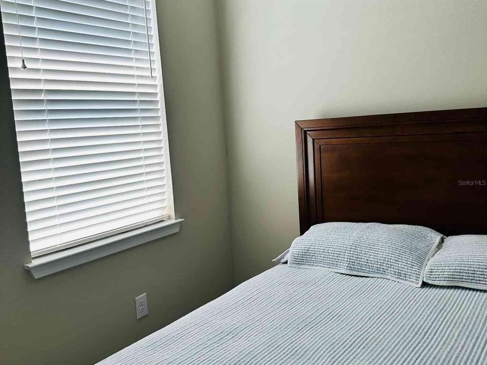 En Venta: $297,000 (3 camas, 2 baños, 1260 Pies cuadrados)