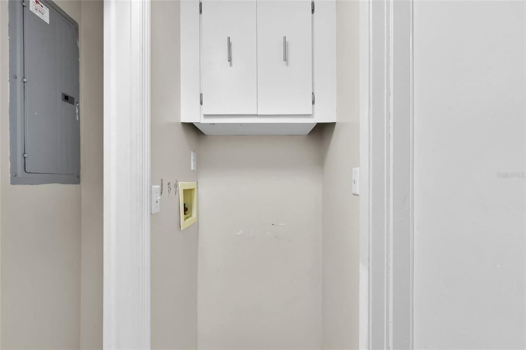 Activo con contrato: $155,900 (2 camas, 2 baños, 1025 Pies cuadrados)