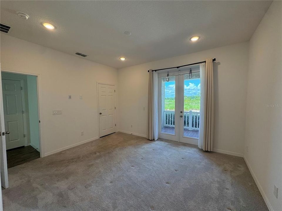 For Rent: $3,000 (4 beds, 3 baths, 1920 Square Feet)
