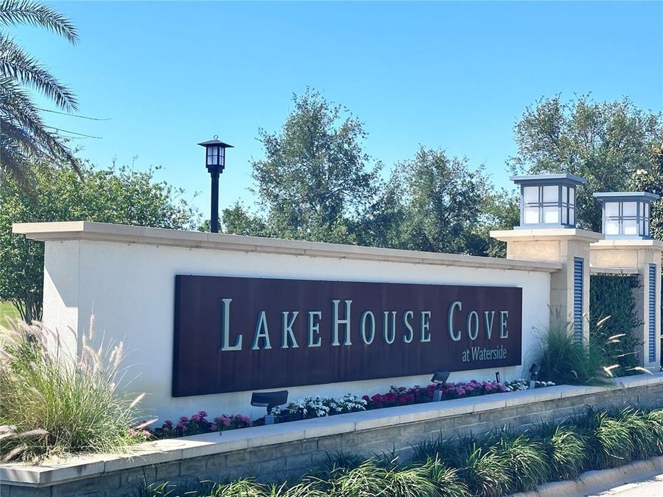 For Sale: $1,325,000 (3 beds, 2 baths, 2451 Square Feet)