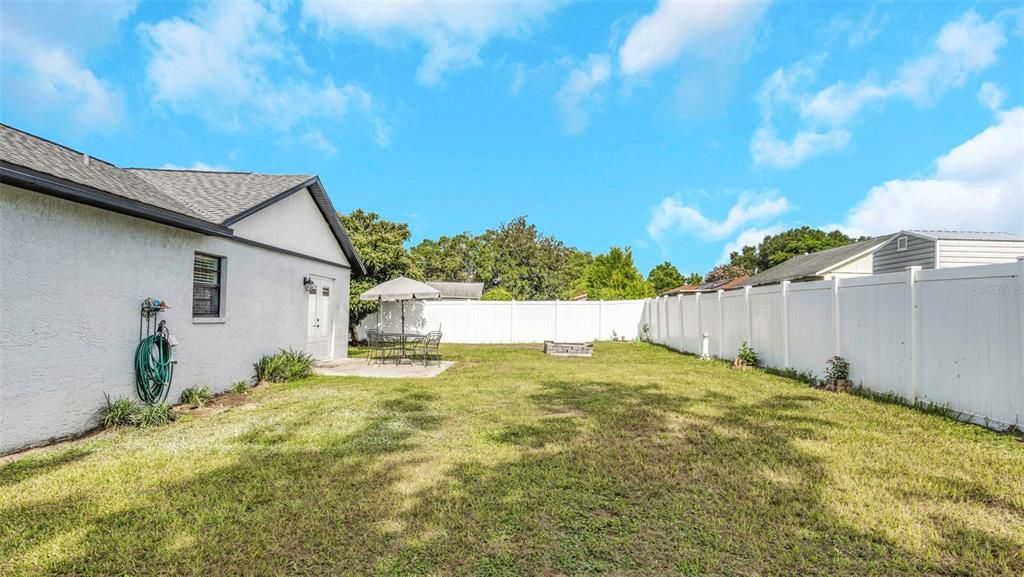 Activo con contrato: $270,000 (3 camas, 2 baños, 1272 Pies cuadrados)