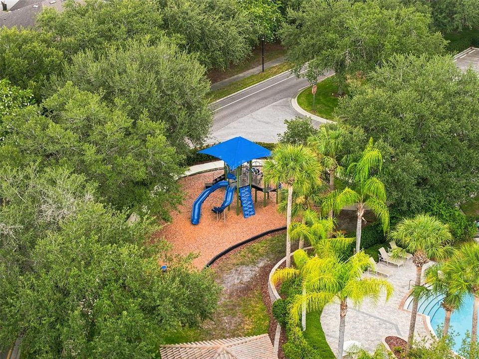 Activo con contrato: $304,900 (3 camas, 2 baños, 1651 Pies cuadrados)