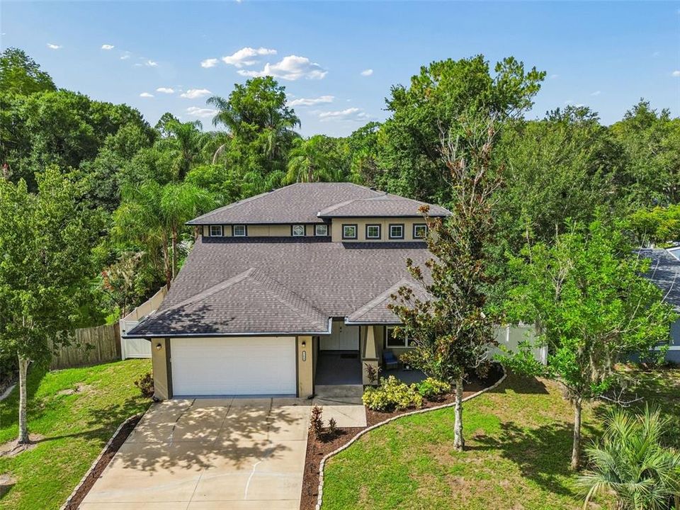 En Venta: $589,000 (4 camas, 3 baños, 2521 Pies cuadrados)
