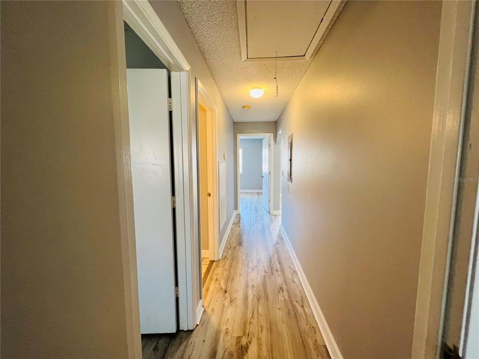 В аренду: $1,700 (3 спален, 2 ванн, 1073 Квадратных фут)