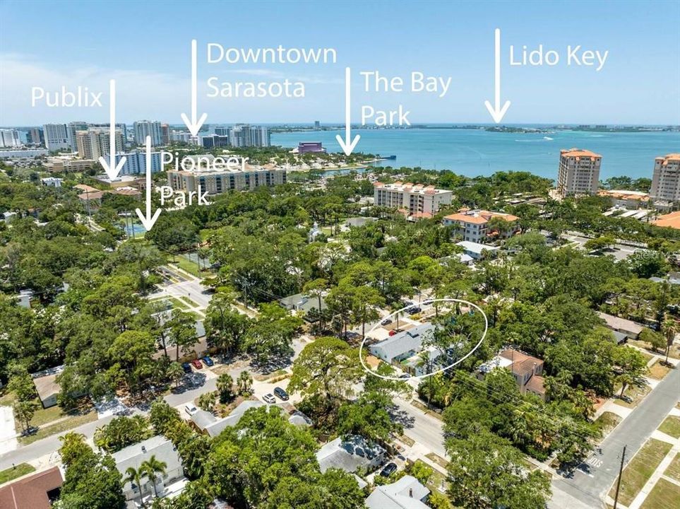 For Rent: $2,250 (2 beds, 1 baths, 950 Square Feet)