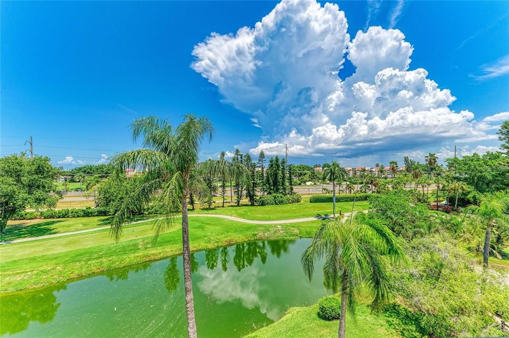 En Venta: $399,000 (2 camas, 2 baños, 1300 Pies cuadrados)